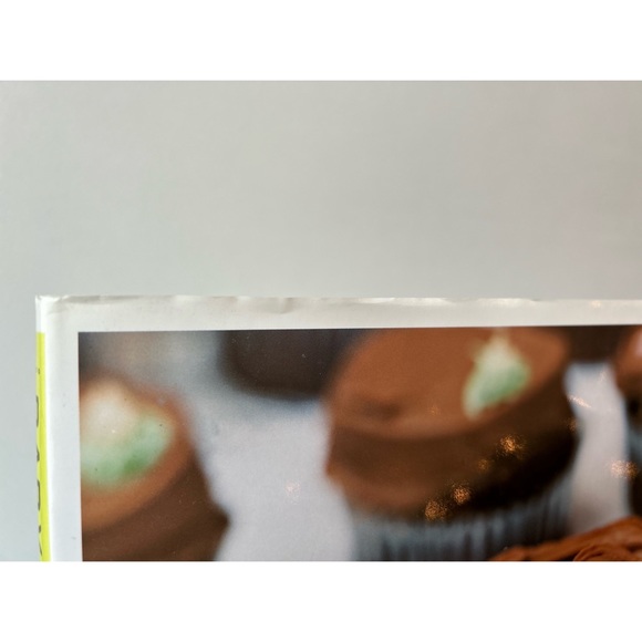 COPY - Babycakes cookbook - Picture 7 of 8